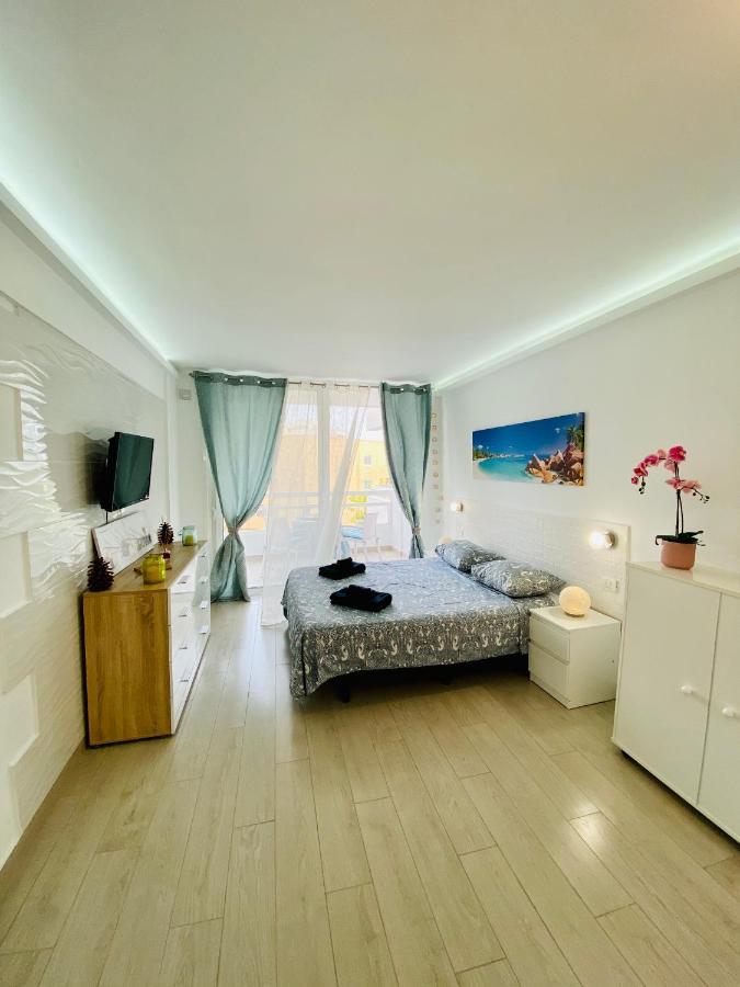 Beach Las Americas Suite Playa Feñabe Exteriör bild